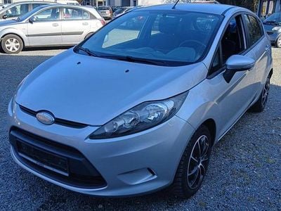 Gebraucht Ford Fiesta 96 PS (70 kW) 2010 Grau Kleinwagen