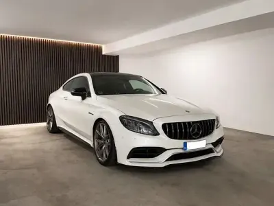 Gebraucht Mercedes C63 AMG AMG 476 PS (350 kW) 2019 Weiß Coupé