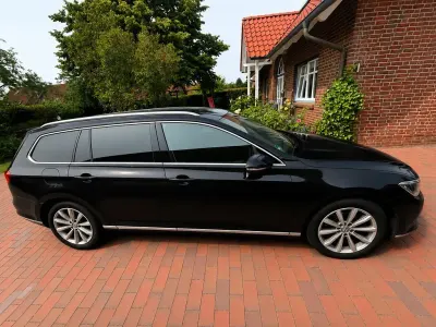 Gebraucht VW Passat Highline 150 PS (110 kW) 2016 Schwarz Kombi