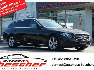 Gebraucht Mercedes E220 Avantgarde 194 PS (142 kW) 2017 Schwarz Kombi