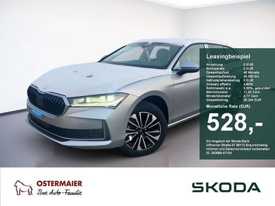 Neu Skoda Superb Selection 150 PS (110 kW) 2025 Aluminiumsilber Kombi