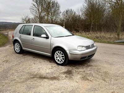 Gebraucht VW Golf IV 105 PS (77 kW) 2003 Silber Kleinwagen