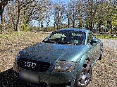 Second-hand Audi TT Performance 285 CP (209 kW) 1999 Verde Coupe