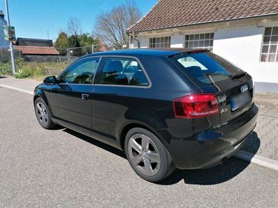 gebraucht Audi A3 Ambition Sportsback mit Sport-Fahrwerk