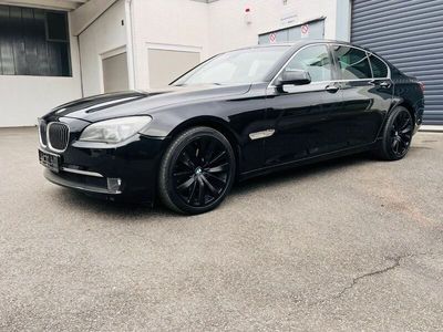 Gebraucht BMW 730 Sport Line 245 PS (180 kW) 2009 Schwarz Limousine