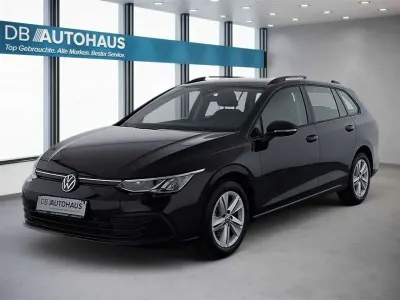 Gebraucht VW Golf VIII Life 110 PS (80 kW) 2024 Schwarz Kombi
