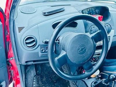 Gebraucht Chevrolet Matiz 75 PS (55 kW) 2009 Rot Kleinwagen