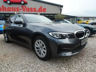 Gebraucht BMW 320 Advantage 190 PS (139 kW) 2022 Grau Kombi