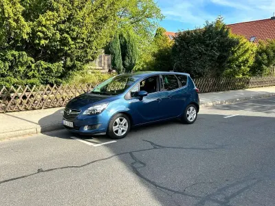 Używany Opel Meriva Innovation 120 KM (88 kW) 2017 Niebieski Minivan