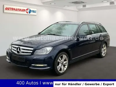 Usata Mercedes C250 204 CV (150 kW) 2013 Blu Berlina