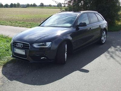Gebraucht Audi A4 224 PS (164 kW) 2013 Blau Kombi