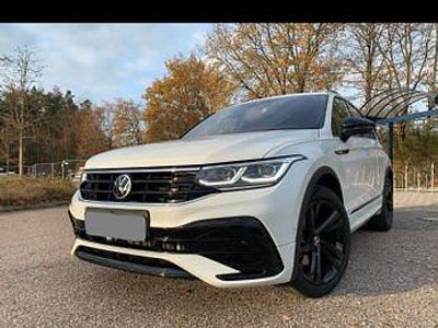 Gebraucht VW Tiguan R-line 150 PS (110 kW) 2021 Grau SUV