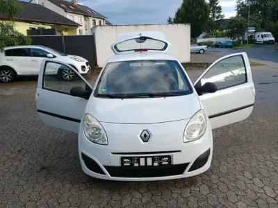 Gebraucht Renault Twingo 58 PS (42 kW) 2009 Weiß Kleinwagen