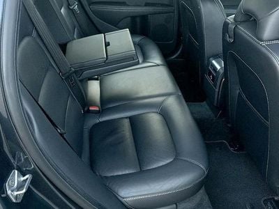 Begagnad Volvo V70 150 HK (110 kW) 2016 Grå Kombi