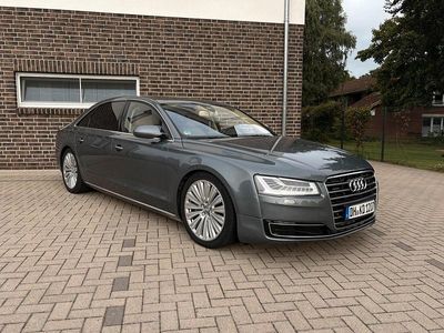 Audi A8L