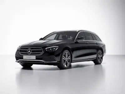 Używany Mercedes E400 Avantgarde 330 KM (242 kW) 2022 Czarny Kombi