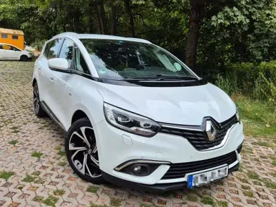 Gebraucht Renault Grand Scénic IV Bose Edition 131 PS (96 kW) 2017 Weiß Van / Kleinbus