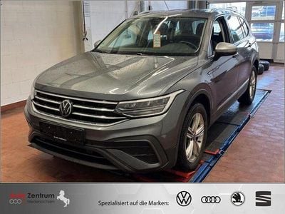 Gebraucht VW Tiguan Allspace Life 150 PS (110 kW) 2024 Grau SUV