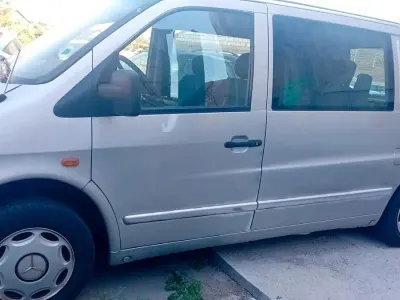 Gebraucht Mercedes Vito 120 PS (88 kW) 2000 Silber Van
