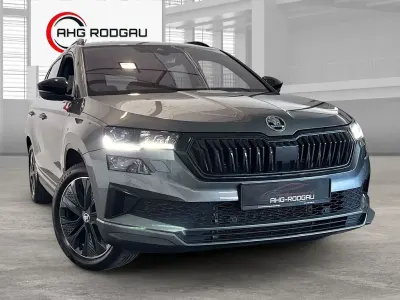 Gebraucht Skoda Karoq SportLine 190 PS (139 kW) 2023 Grau SUV