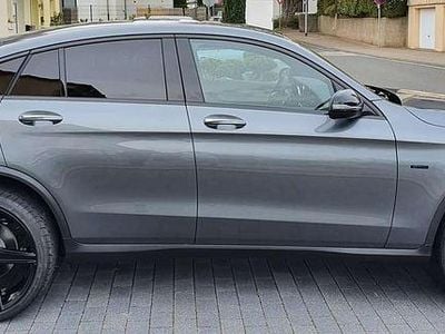 Mercedes GLC300e