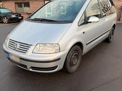 Gebraucht VW Sharan 116 PS (85 kW) 2004 Silber Van / Kleinbus