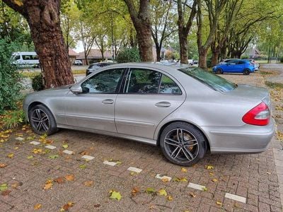 Mercedes E220