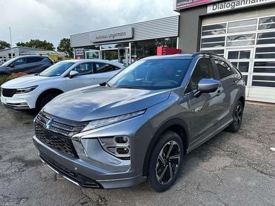 Gebraucht Mitsubishi Eclipse Cross Plus 98 PS (72 kW) 2023 Platinumgrau SUV