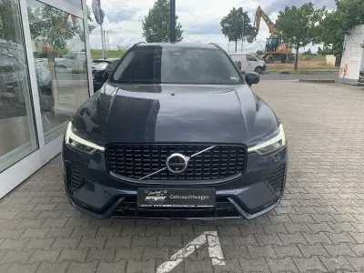 Gebraucht Volvo XC60 Ultimate 197 PS (144 kW) 2024 Blau SUV