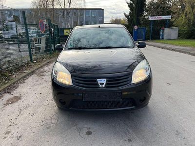 Gebraucht Dacia Sandero 75 PS (55 kW) 2011 Schwarz Limousine
