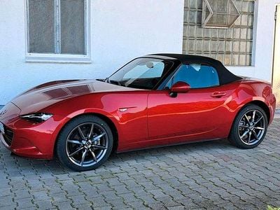Gebraucht Mazda MX5 Sports-Line 160 PS (117 kW) 2017 Rot Cabrio