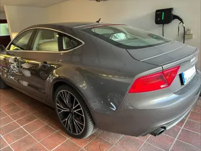 Gebraucht Audi A7 Comfort 204 PS (150 kW) 2014 Grau Kleinwagen