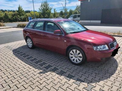 Gebraucht Audi A4 130 PS (95 kW) 2004 Rot Kombi