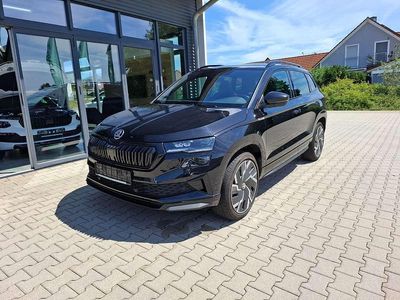 Schwarzmagic perleffekt Gebraucht 2022 Skoda Karoq SportLine SUV | 33.900 € (Fairer Preis)