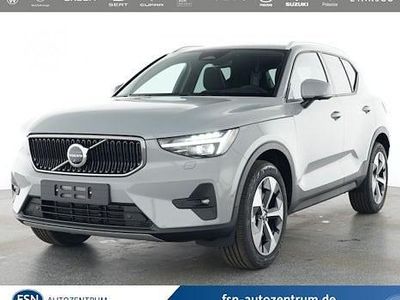 Gebraucht Volvo XC40 Core 163 PS (119 kW) 2025 Grau SUV