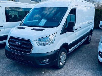 Gebraucht Ford Transit Trend 131 PS (96 kW) 2022 Frostweiß Van / Kleinbus