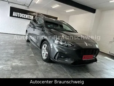 Gebraucht Ford Focus ST-Line 150 PS (110 kW) 2020 Grau Kombi