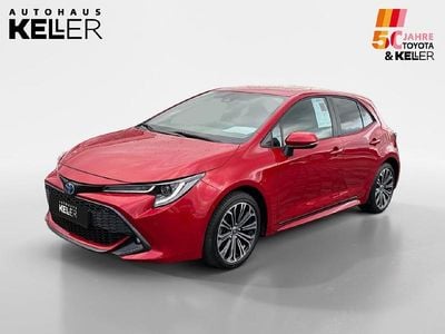 Gebraucht Toyota Corolla Team 122 PS (89 kW) 2022 Rot Limousine
