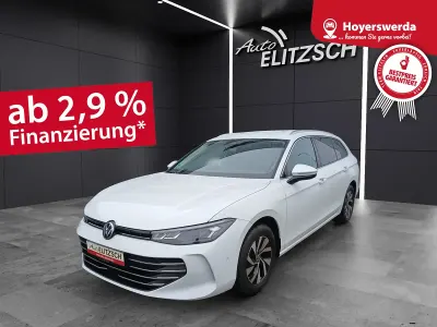 Gebraucht VW Passat Business 150 PS (110 kW) 2024 Pure white Kombi
