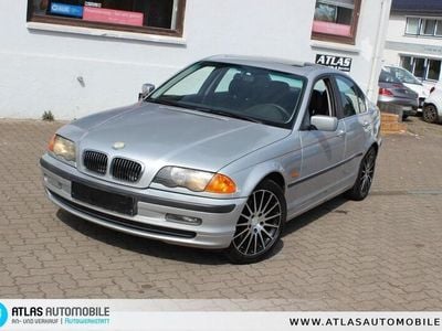 BMW 323