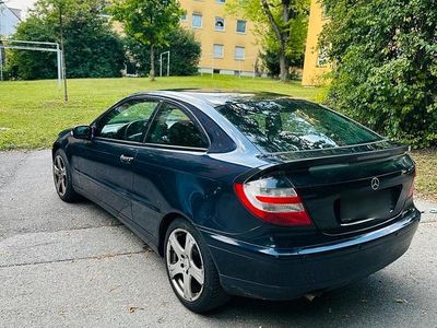 Mercedes C180
