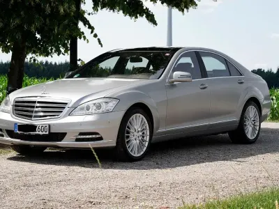 Brugt Mercedes S600L 517 HK (380 kW) 2011 Grå Sedan