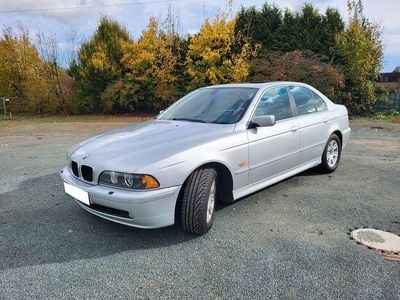 BMW 525
