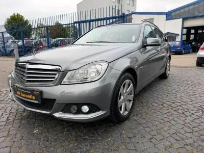 Gebraucht Mercedes C180 120 PS (88 kW) 2011 Silber Kombi