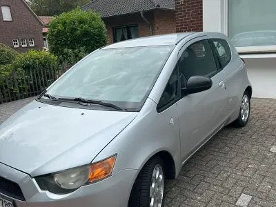 Gebraucht Mitsubishi Colt 75 PS (55 kW) 2008 Silber Kleinwagen