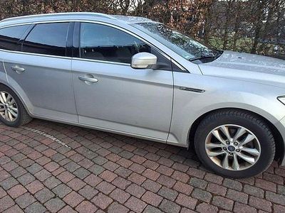 Gebraucht Ford Mondeo Business Edition 163 PS (119 kW) 2013 Silber Kombi