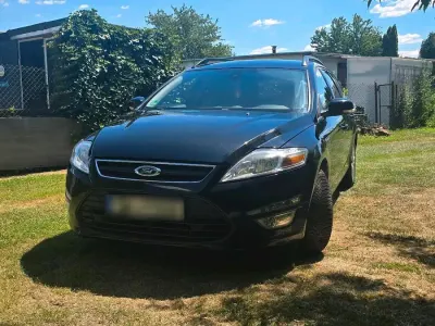 Gebraucht Ford Mondeo 160 PS (117 kW) 2011 Schwarz Kombi