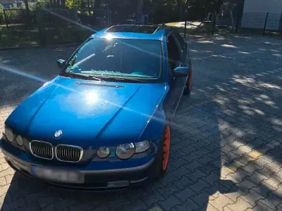 Gebraucht BMW 325 192 PS (141 kW) 2001 Blau Coupé