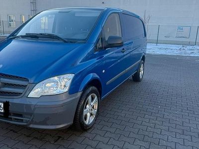Blau Gebraucht 2011 Mercedes Vito Van | 5.800 €