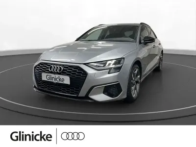 Używany Audi A3 Advanced 110 KM (80 kW) 2023 Srebrny Sedan/Limuzyna